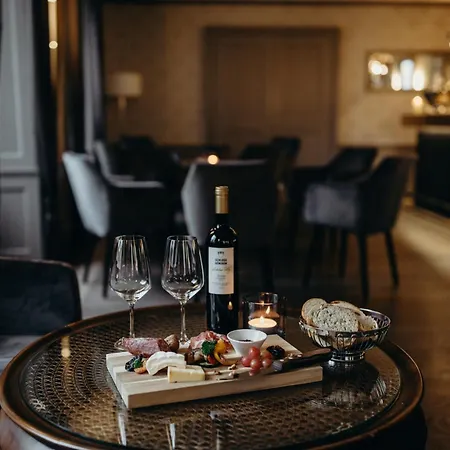 Schloss Huenigen 4* Konolfingen