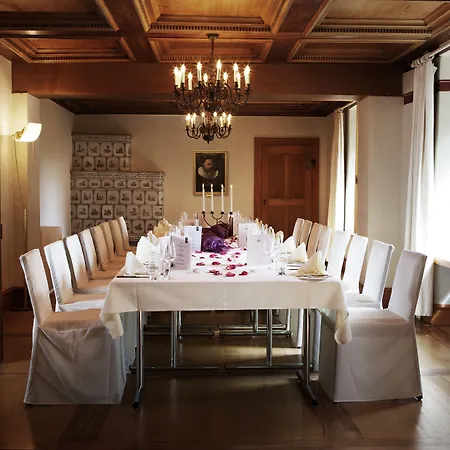 Hotel Schloss Huenigen