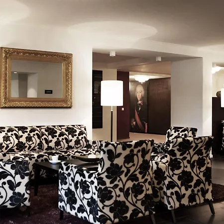 Schloss Huenigen Hotel 4*
