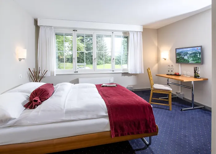 Hotell Schloss Huenigen