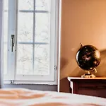 Schloss Huenigen Hotel 4*