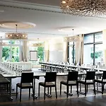 Schloss Huenigen Hotel