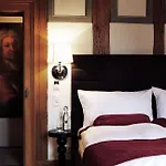 Schloss Huenigen Hotel 4*