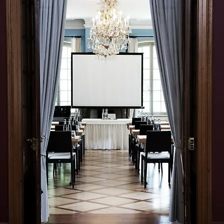 Schloss Hünigen Hotel 4*