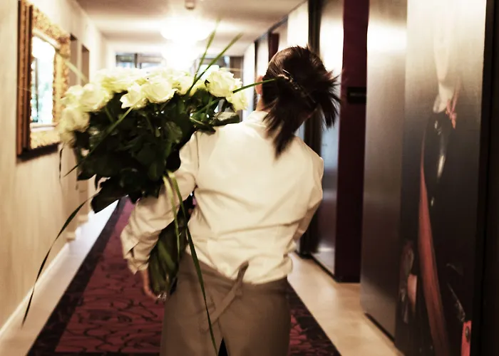 Hotel Schloss Huenigen 4*