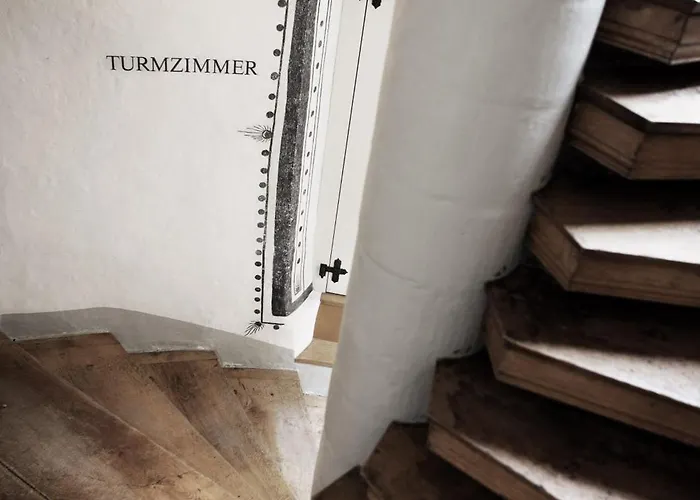 Schloss Huenigen Hotel