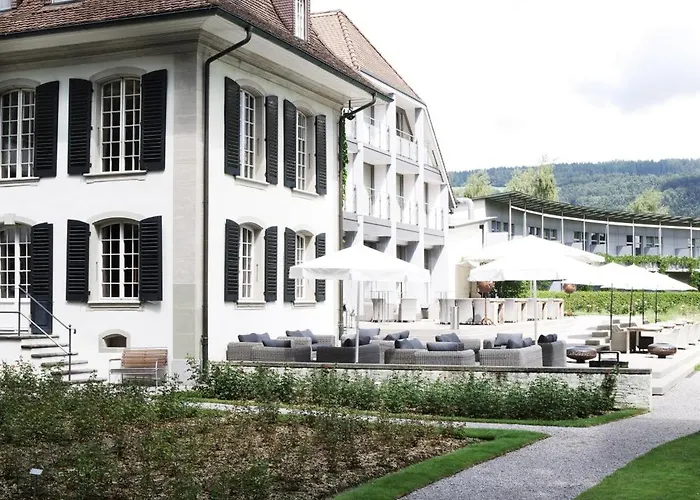 Schloss Huenigen Hotel