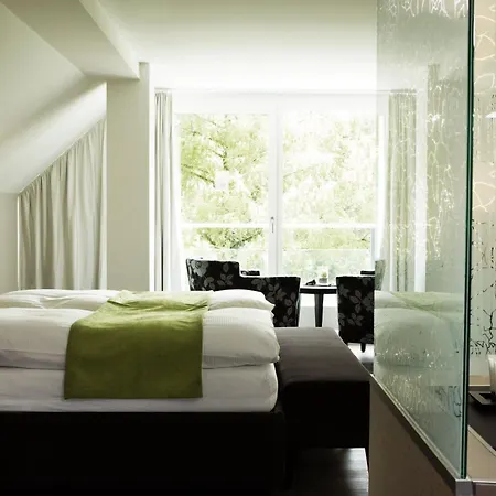 Schloss Huenigen Szálloda Konolfingen