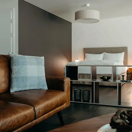 Szálloda Schloss Huenigen Konolfingen