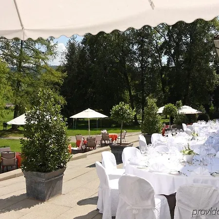 Szálloda Schloss Huenigen 4*